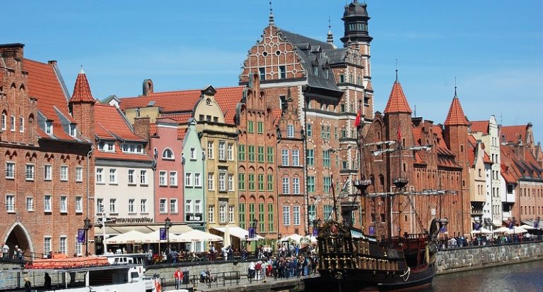 Voli Low Cost Per La Polonia